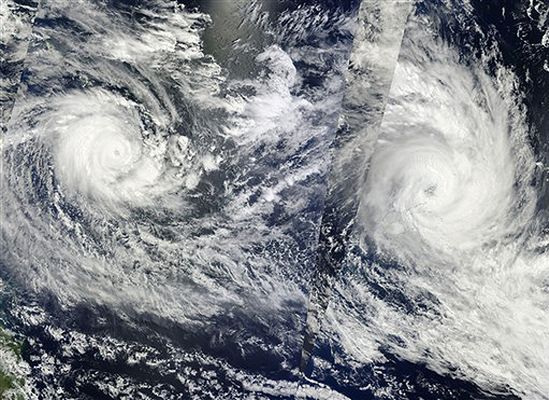 Ului uderzył z prędkością 200 km/h - tysiące ludzi bez prądu