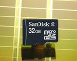 SanDisk prezentuje 32-gigabajtową kartę microSDHC