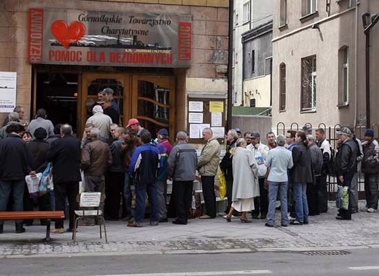 600 osób na śniadaniu wielkanocnym dla bezdomnych