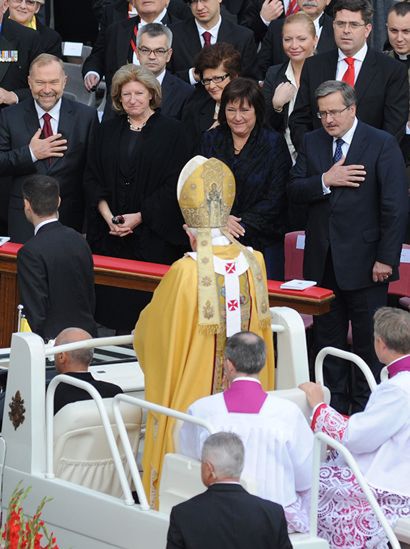 Komorowski na kanonizacji polskiego księdza w Watykanie