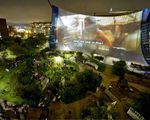 Film na największym ekranie świata odtwarzano z Nokii N8