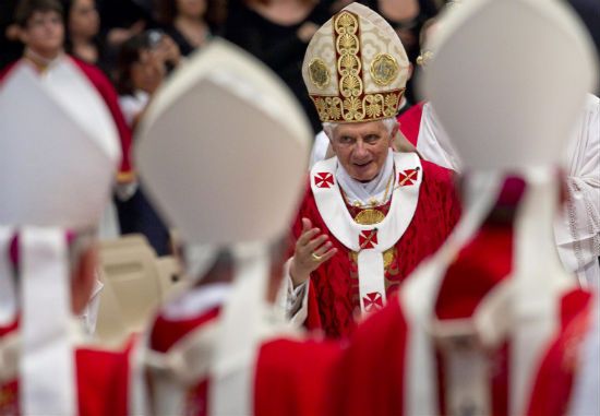 Watykan nałożył ekskomunikę na kapłana, co zrobił?