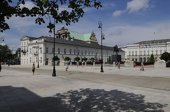 Pałac prezydencki mnoży etaty