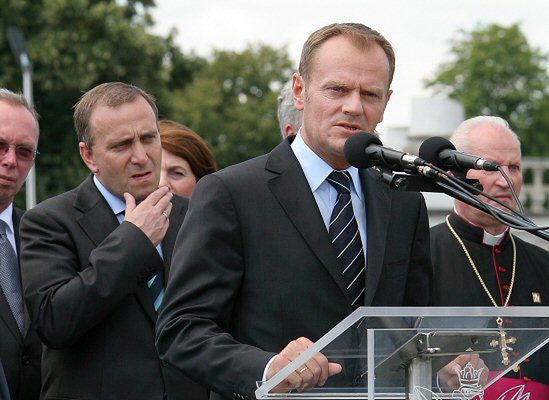 Tusk: nie ustąpimy tylko dlatego, że ktoś głośno krzyczy