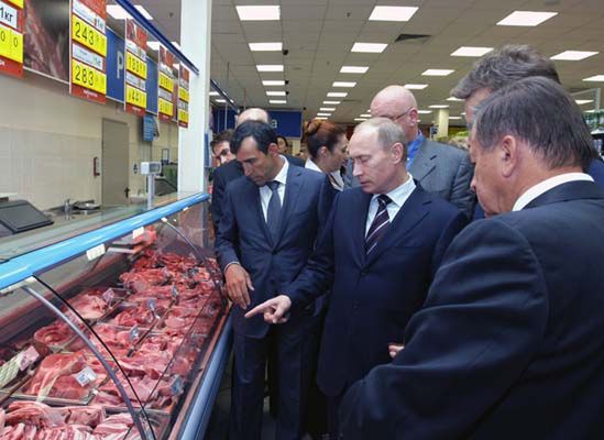 Sprzedawcy drżą z obawy - Putin robi naloty