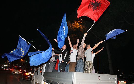 Demokraci zwyciężyli w Albanii