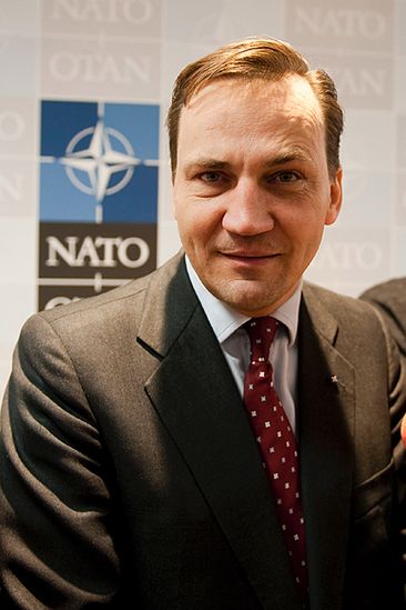 Premier: nie zgłaszamy Sikorskiego na sekretarza NATO