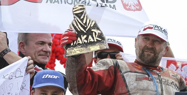 Rajd Dakar - Sonik i Hołowczyc na podium w Buenos Aires