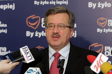 Komorowski: trzeba się przeciwstawić "recydywie" PiS