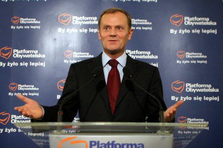 Tusk o debacie z premierem: to nie wojna, tylko rozmowa