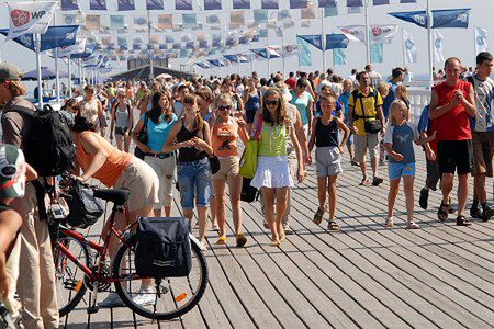 Filmował dzieci na plaży w Sopocie, grozi mu 10 lat