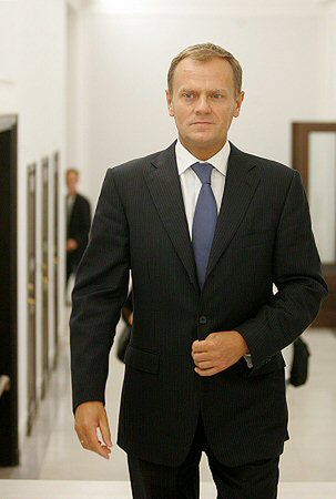 Tusk: samorozwiązanie Sejmu najlepszą metodą na wybory