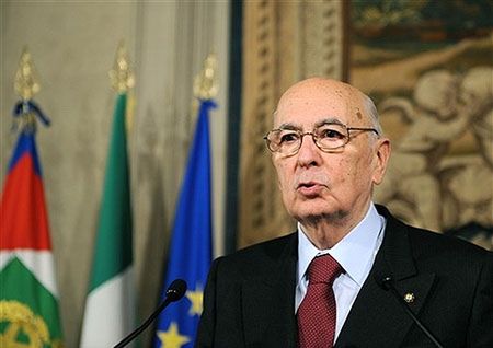 Prezydent Włoch rozwiązał parlament