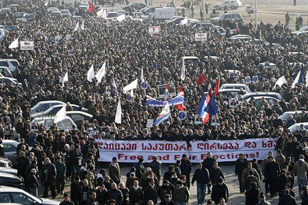 30 tys. sympatyków opozycji demonstrowało w Gruzji