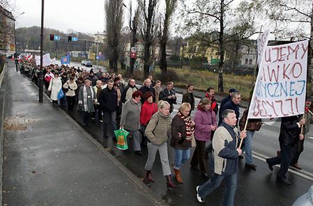 Pracownicy Jelfy idą na przymusowy urlop