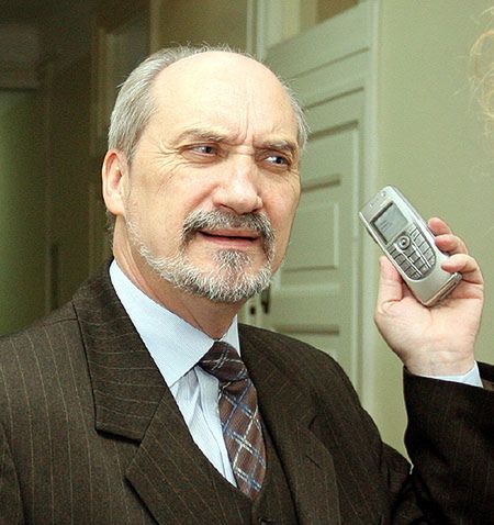 Macierewicz: w TVP istniały struktury mafijne