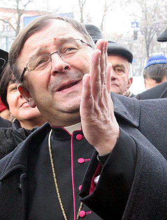 Abp Życiński: przepraszamy za duchownych, którzy zawiedli