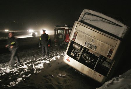 Drogi przejezdne, ale śliskie