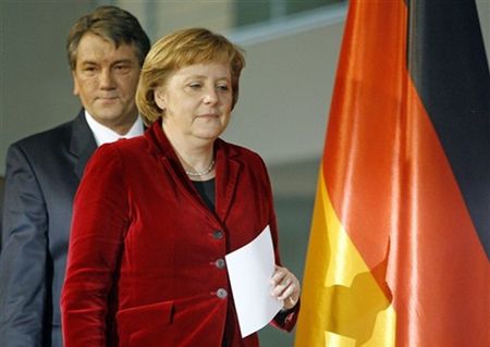 Merkel: Niemcy wspierają reformy na Ukrainie