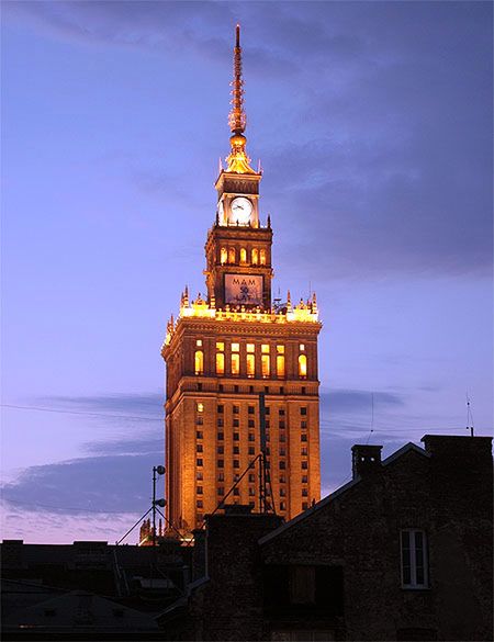 Przed Pałacem Kultury w Warszawie powstanie Hyde Park