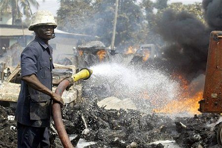 267 zabitych w eksplozji ropociągu w Nigerii