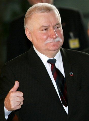 Lech Wałęsa na czacie Wirtualnej Polski