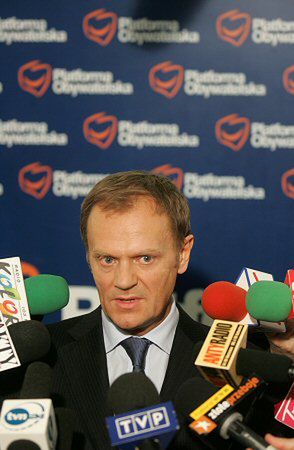 Tusk: dosyć chaosu i braku nadziei na przyszłość