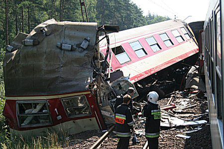 Maszynista ranny w zderzeniu pociągów