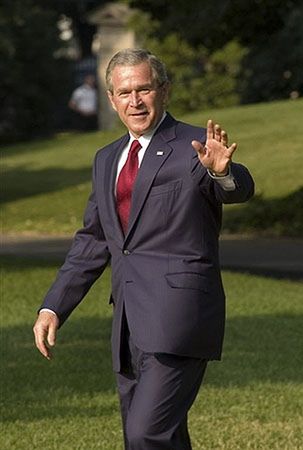 Bush: albo broń, albo lepsze jutro