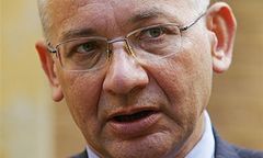 Dorn: PiS może nie przetrwać przywództwa J. Kaczyńskiego