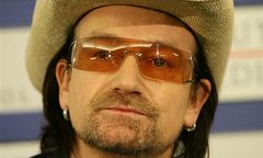 Bono i Geldof robią zły PR Afryce?