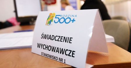 Prawie 60 proc. dzieci w Polsce korzysta z 500+. Dostały już ponad 31 miliardów