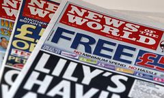 To koniec brukowca, ale Polaków to nie obchodzi