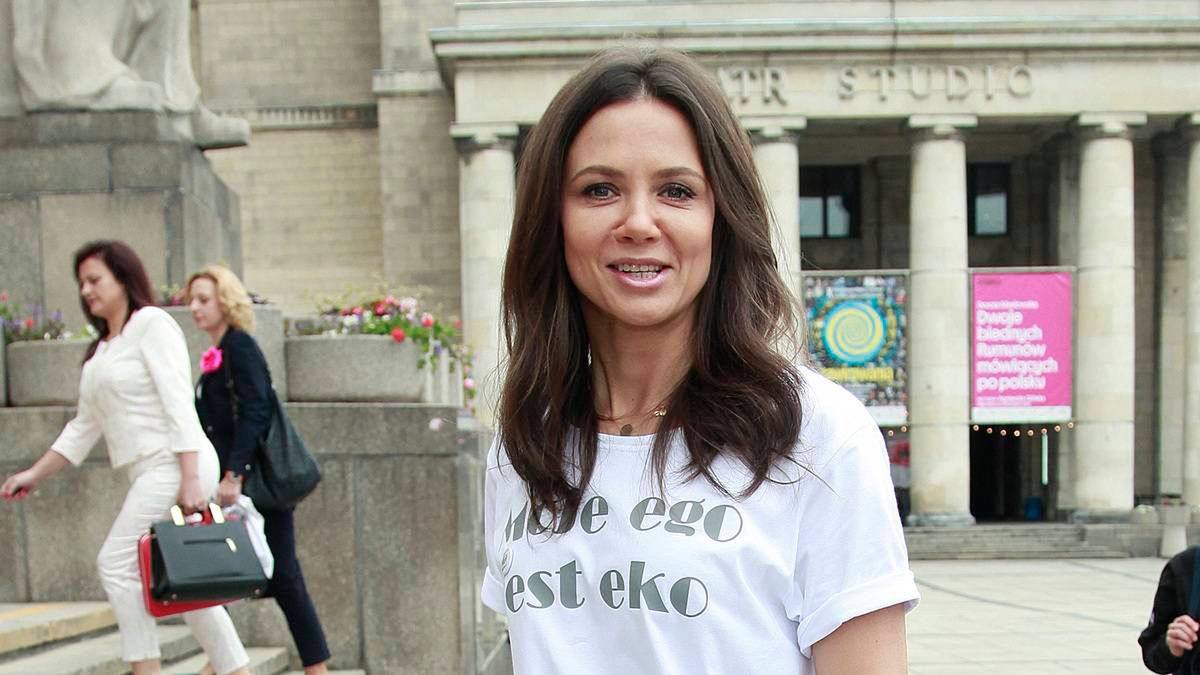 Kinga Rusin weszła na szczyt Pałacu Kultury i Nauki