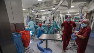 Nietypowa operacja przy użyciu robota we Wrocławiu. Czuwał nad nią doktor ze Stanów Zjednoczonych