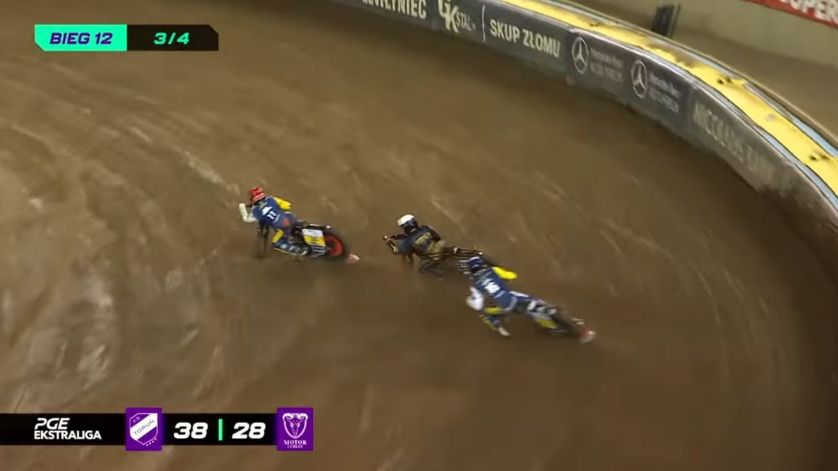 YouTube / EkstraligaPL / Na screenie: Jan Kvech (czerwony), Bartosz Bańbor (biały) i Antoni Kawczyński (niebieski)