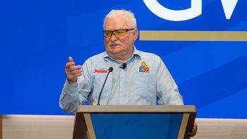 Apel Wałęsy do Amerykanów. "Nie wiemy, po której stronie stoicie"