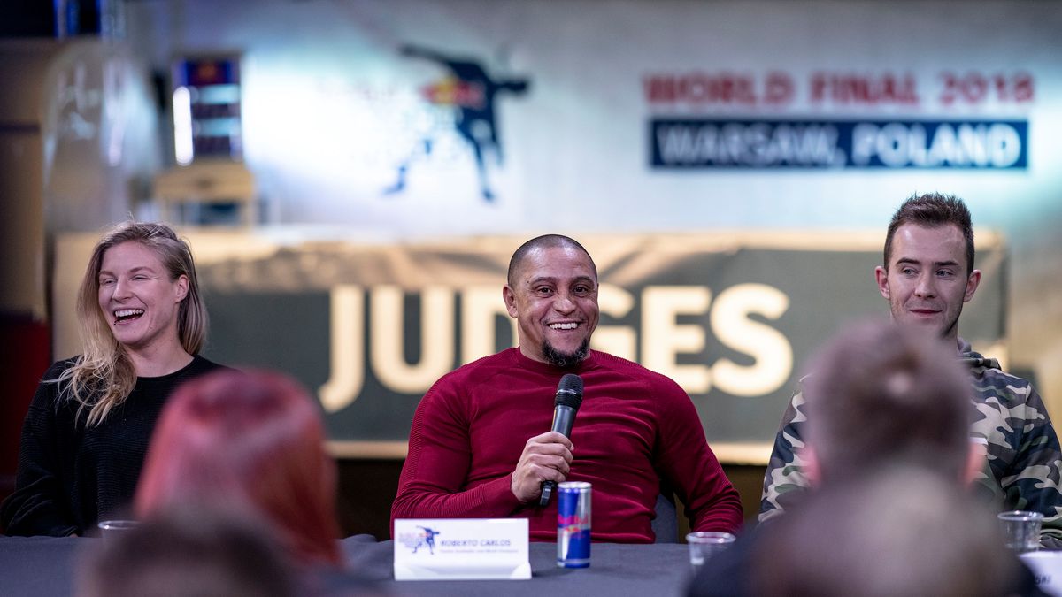 Materiały prasowe / Red Bull / Roberto Carlos, Agnieszka Mnich i Szymon Skalski w czasie imprezy Red Bull Street Style