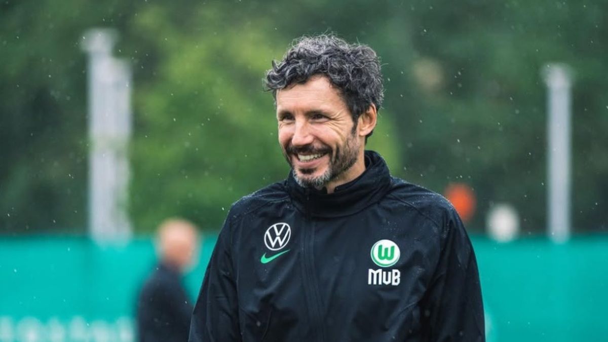 Instagram / Mark Van Bommel / Mark Van Bommel w roli trenera VfL Wolfsburg