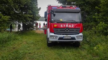 Trwają intensywne poszukiwania trzech nastolatków, którzy zaginęli na Jeziorze Małszewskim