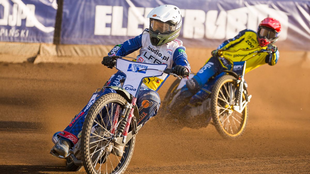 WP SportoweFakty / Krzysztof Konieczny / Na zdjęciu: Janusz Kołodziej w kasku białym