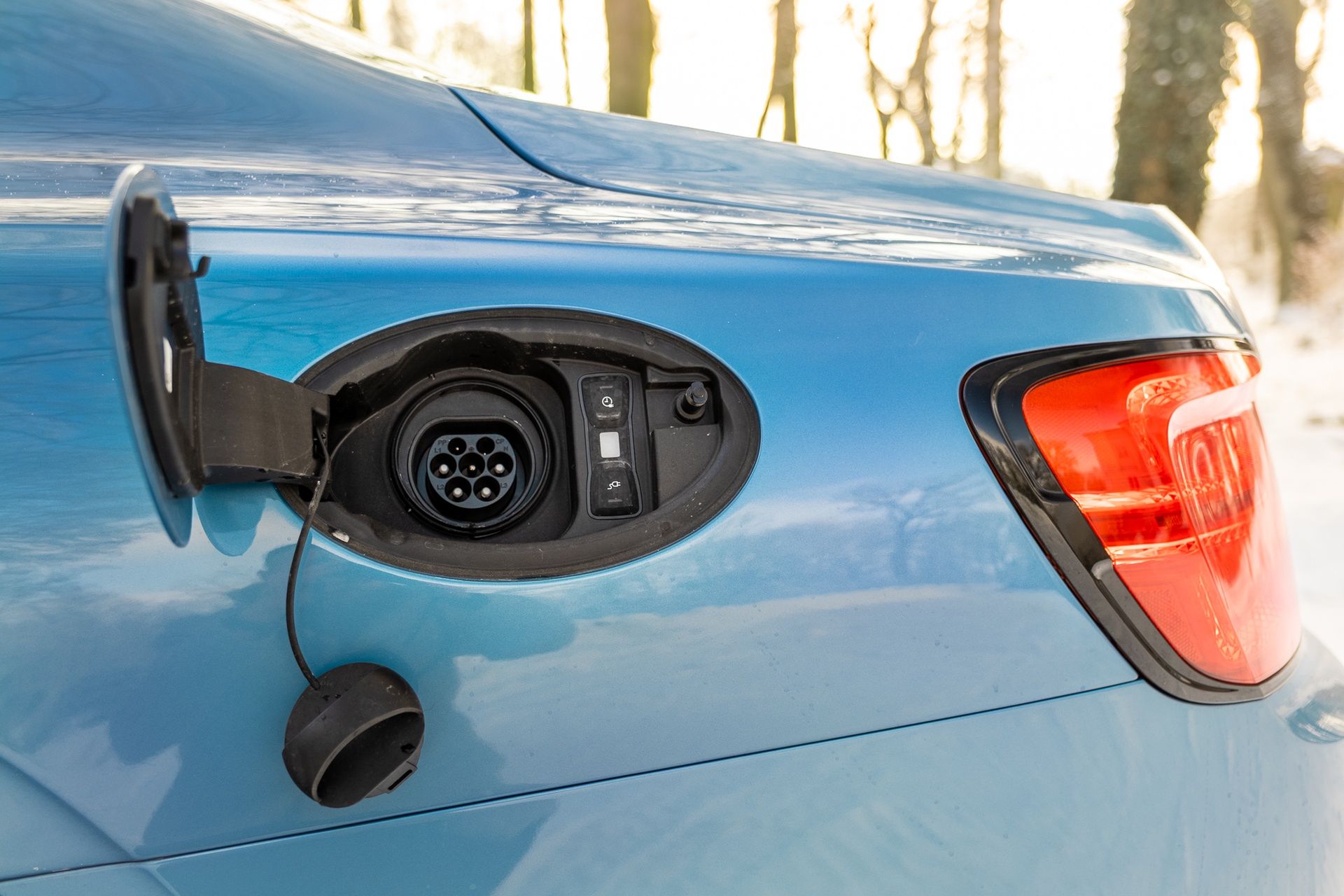 Bentley Flying Spur Azure (2026)