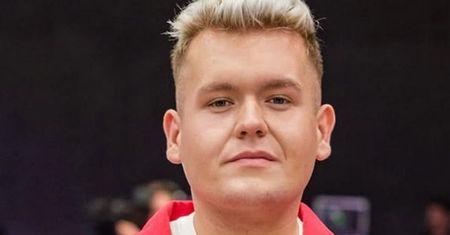 Uczestnik programu "Kanapowcy" dokonał coming outu. "Nie potrafiłem tego zaakceptować"