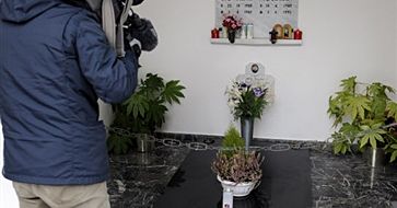 Włoska awantura polityczna nad trumną Eluany Englaro