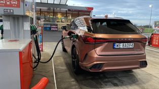 Znamy datę. Kierowcy będą tankować taniej tylko do tego dnia