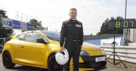 Renault Megane RS Trophy i nowy rekord na Nurburgringu! [wideo]