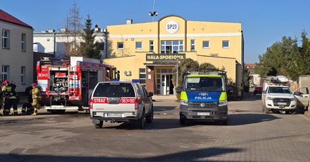 Pożar w Szkole Podstawowej nr 20 w Płocku. Ewakuowano blisko 150 osób!