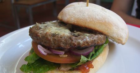 Mrożone burgery z wołowiny (przygotowane)