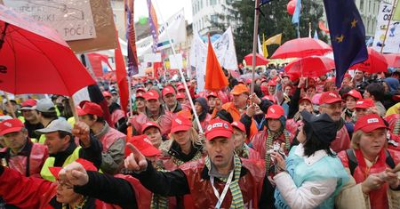 Słowenia: protest przeciwko korupcji i polityce oszczędności