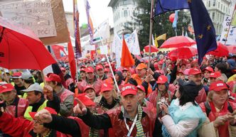 Słowenia: protest przeciwko korupcji i polityce oszczędności